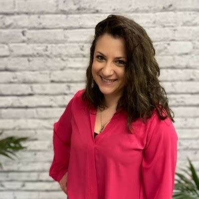 Robyn Gaeta Email & Phone Number .